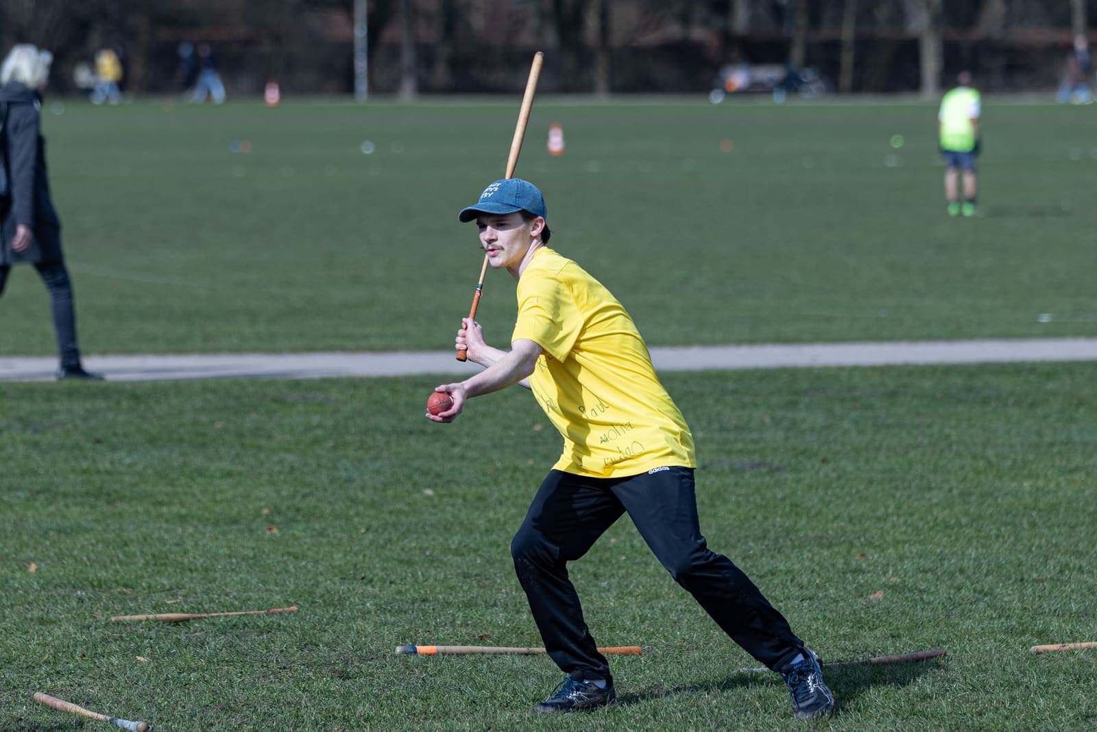 Schlagball im Stadtpark – Bild 33