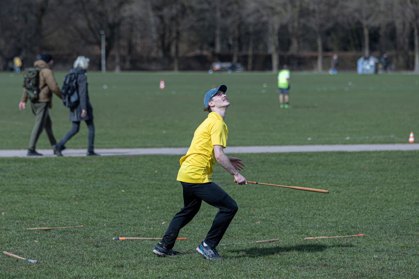 Schlagball im Stadtpark – Bild 36