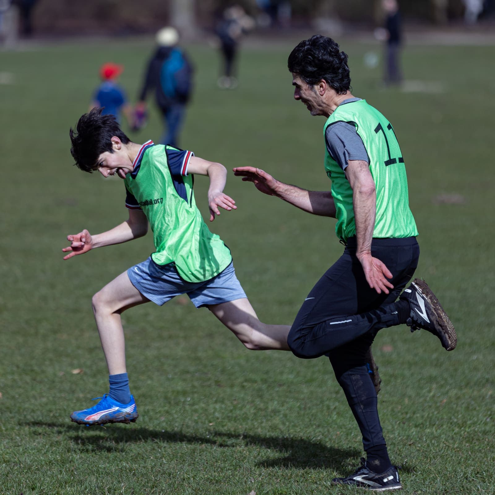 Schlagball im Stadtpark – Bild 42