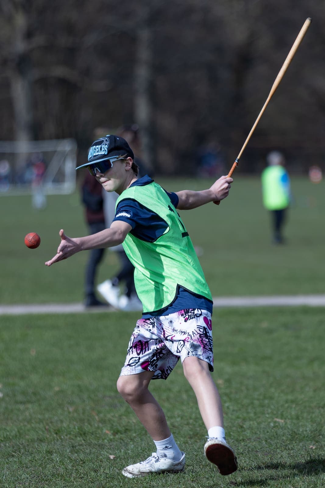 Schlagball im Stadtpark – Bild 44