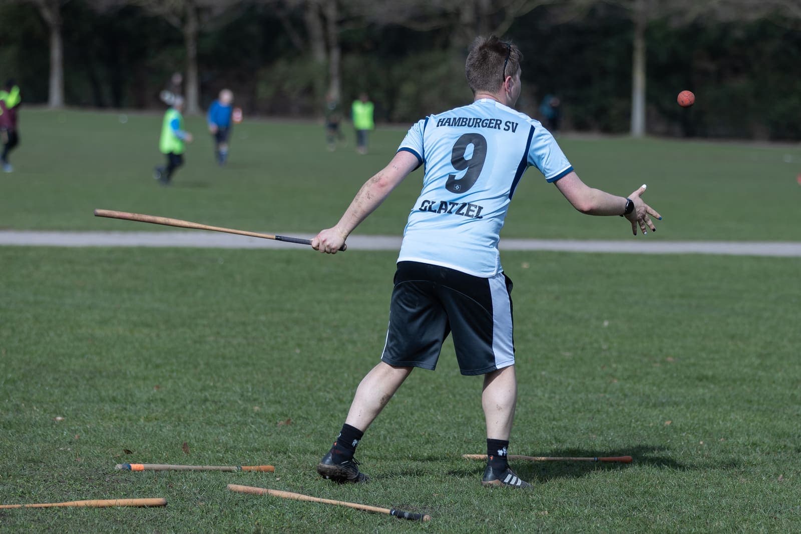 Schlagball im Stadtpark – Bild 53