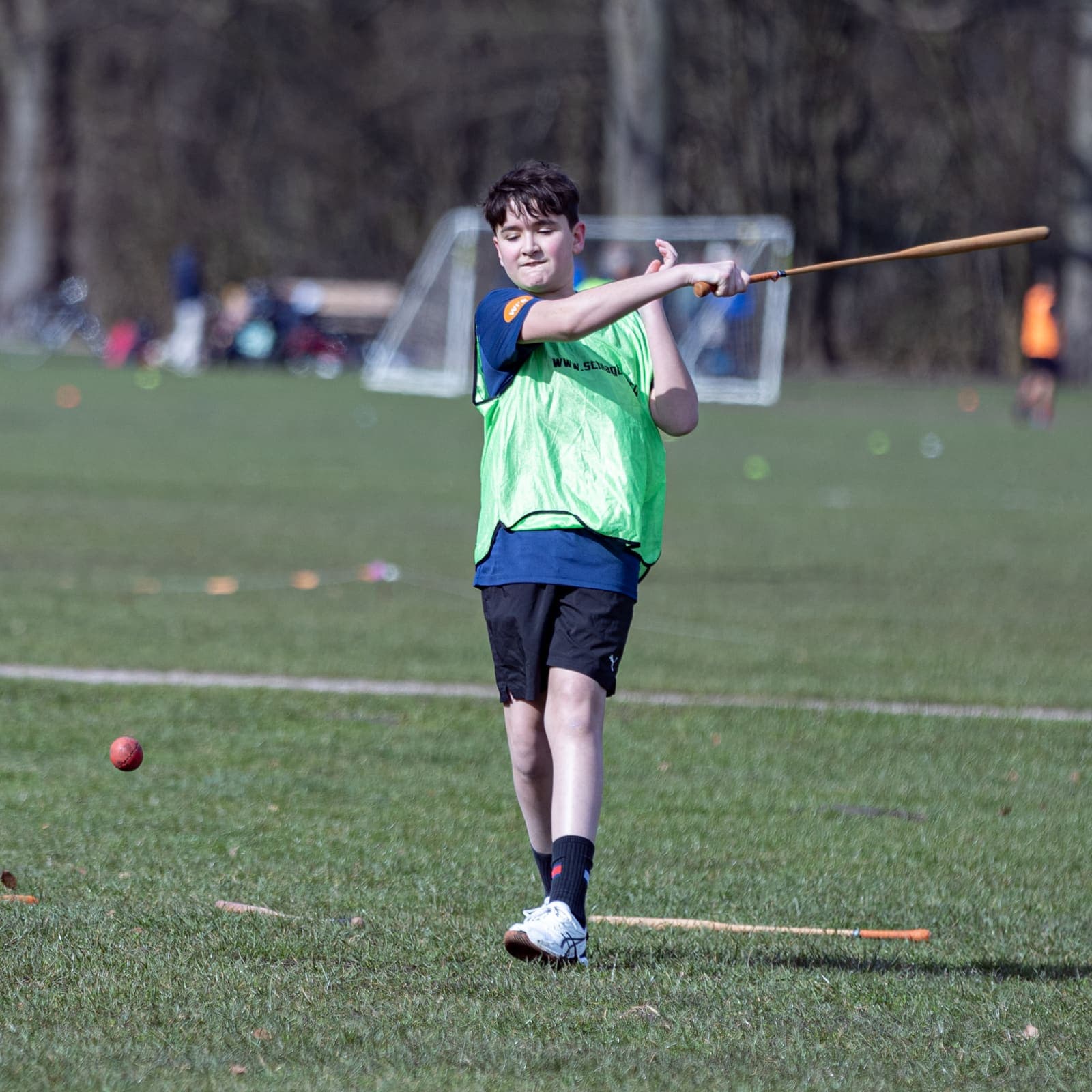 Schlagball im Stadtpark – Bild 58