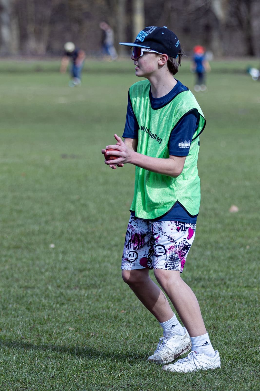 Schlagball im Stadtpark – Bild 72
