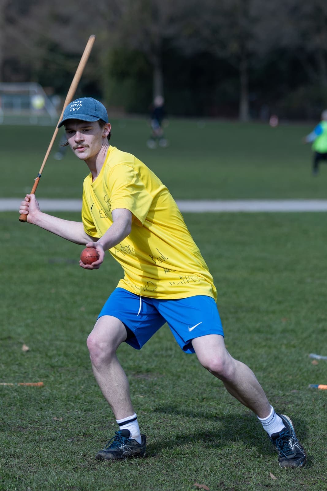 Schlagball im Stadtpark – Bild 73