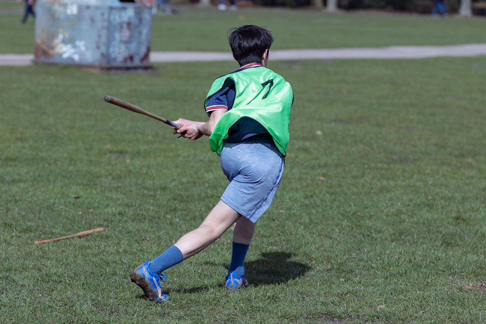 Schlagball im Stadtpark – Bild 92
