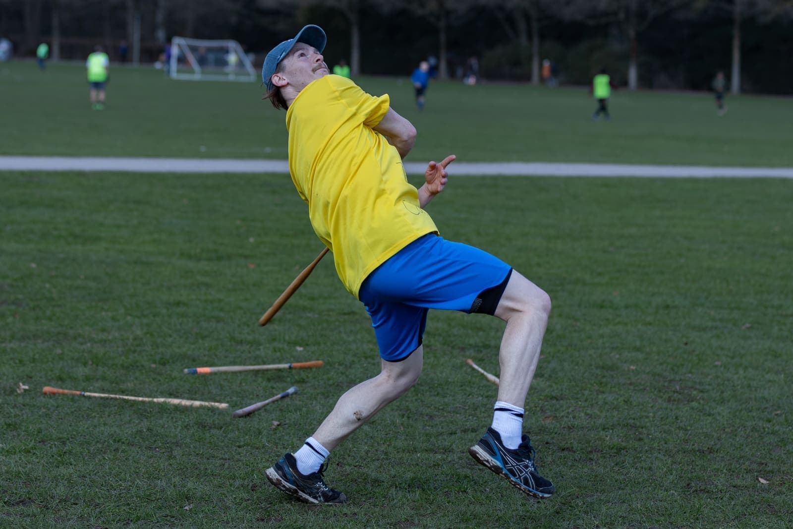 Schlagball im Stadtpark – Bild 97
