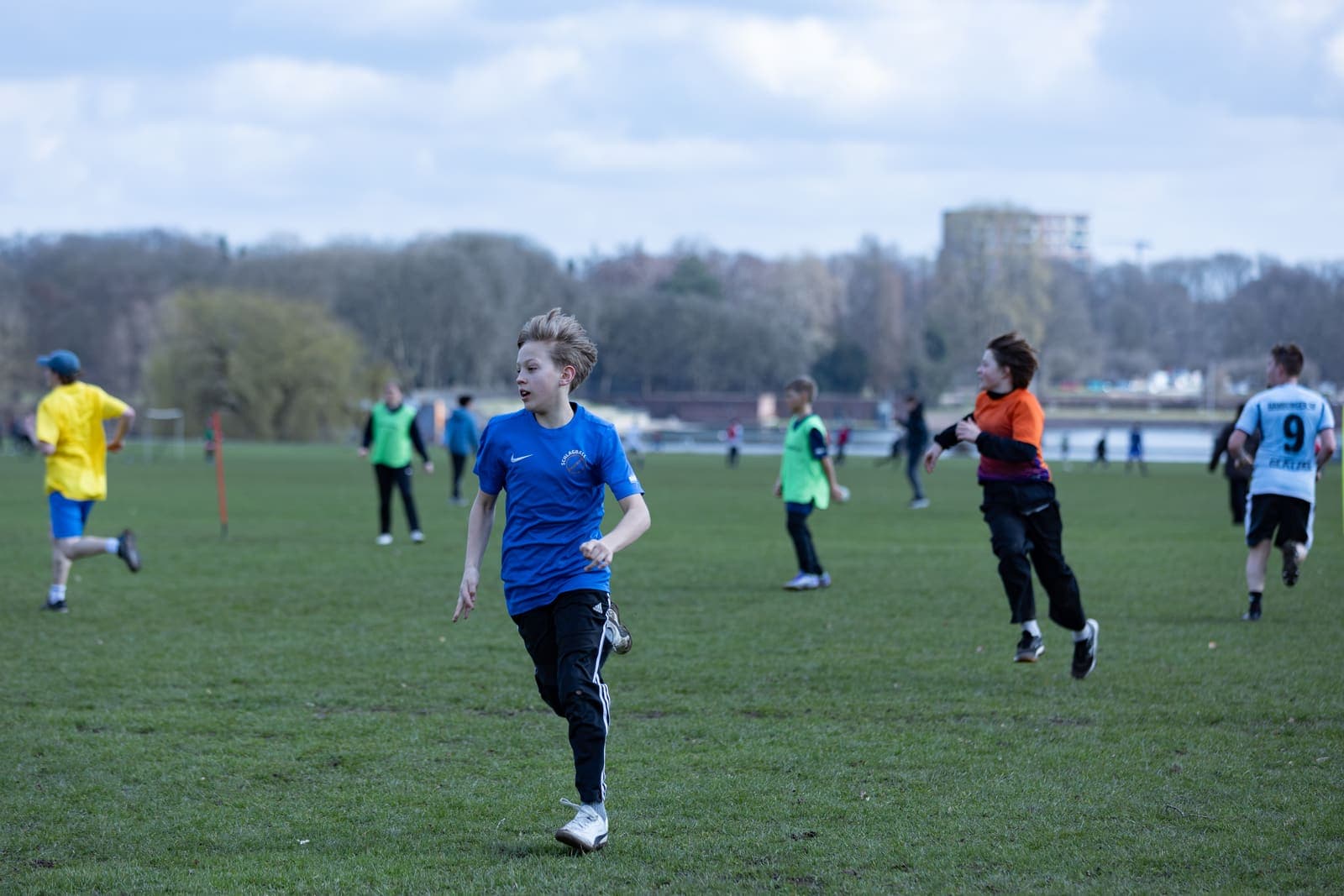 Schlagball im Stadtpark – Bild 131
