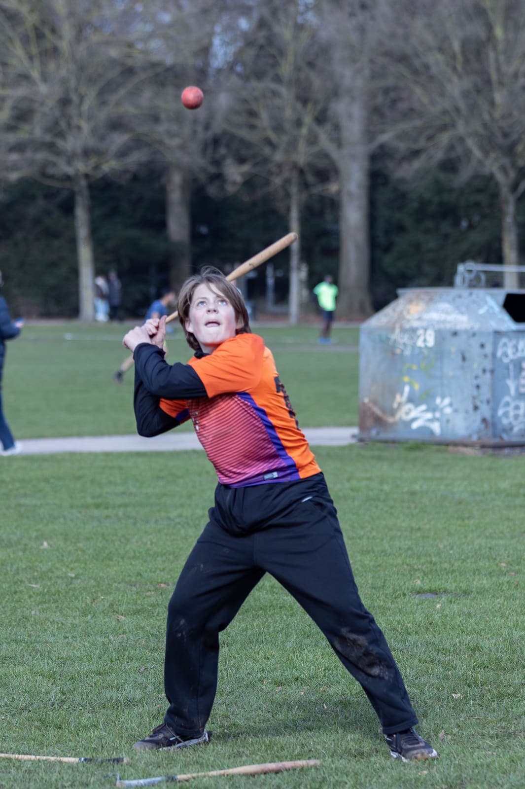 Schlagball im Stadtpark – Bild 134