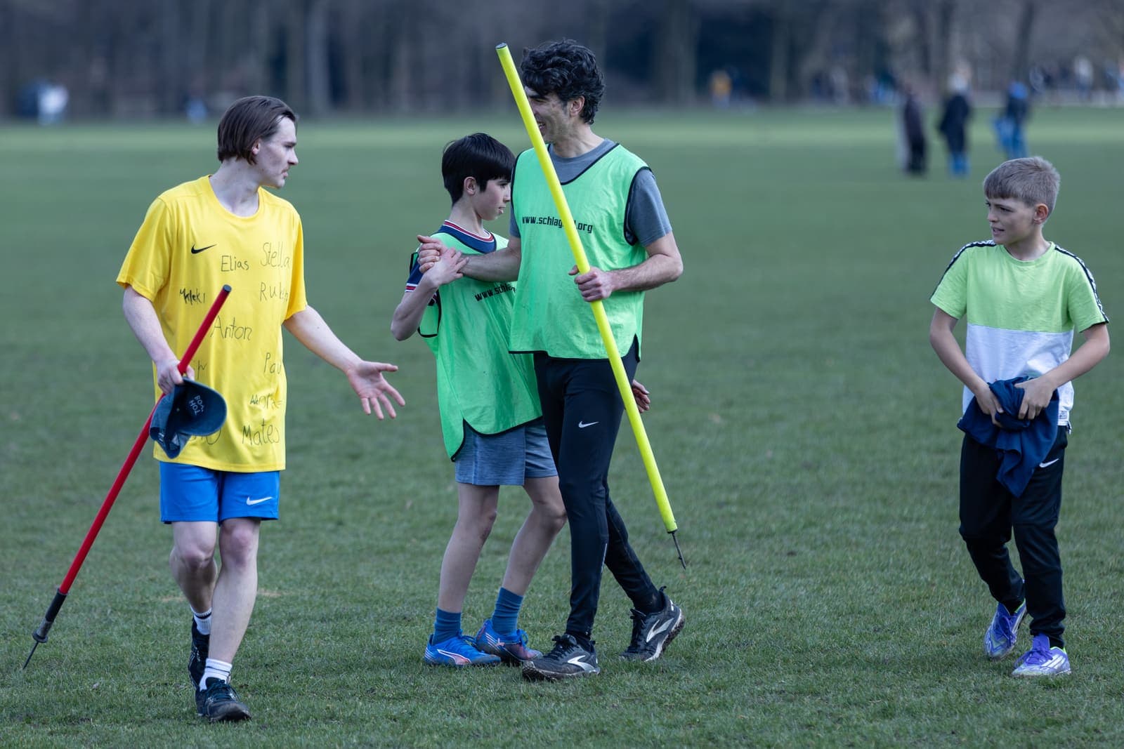 Schlagball im Stadtpark – Bild 141